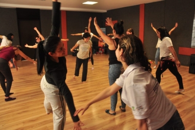 IntroducciÃ³n para la carrera de Danzas y TÃ©cnicas Corporales 