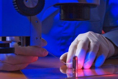 Especialista Forense en TÃ©cnicas GenÃ©ticas