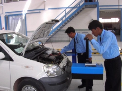 TÃ©cnico Auxiliar en Electricidad y ElectrÃ³nica Automotriz