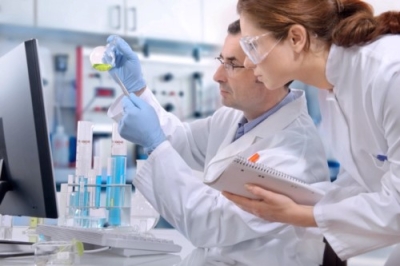 Extraccionista y Auxiliar en Laboratorio de AnÃ¡lisis Cl...